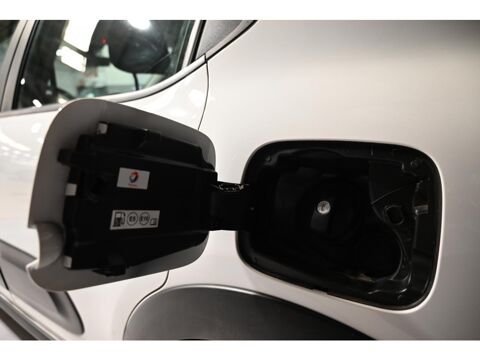 C3 1.2 PureTech 12V - 83 S&S 2016 BERLINE ENTREPRISE Feel Soci 2023 occasion 77100 Meaux