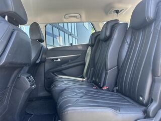 5008 II 1.5 BlueHDi S&S - 130ch- boite auto EAT8 Style - garant 2019 occasion 33450 Montussan