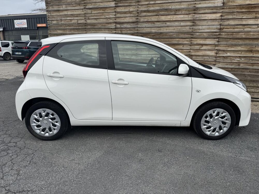 Aygo 1.0 VVT-i II 2014 x-play PHASE 2 2019 occasion 19100 Brive-la-Gaillarde