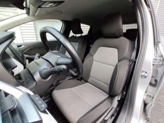 Clio 1.6 E-Tech Hybride - 145CV - BVA - multi-modes - Evolution 2022 occasion 77185 Lognes