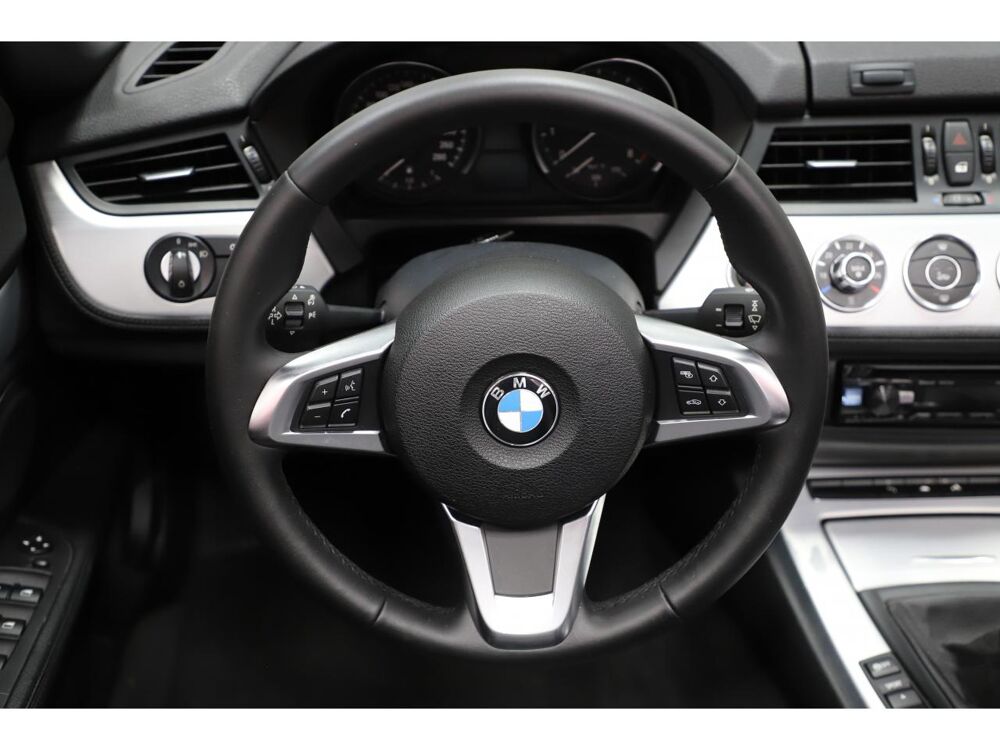 Z4 sDrive 23i (E89) Luxe Cabriolet 2009 occasion 06550 La Roquette-sur-Siagne