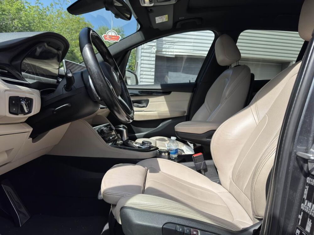 Serie 2 220d xDrive Gran Tourer - BVA Sport GRAN TOURER F46 M Sport 2015 occasion 77185 Lognes