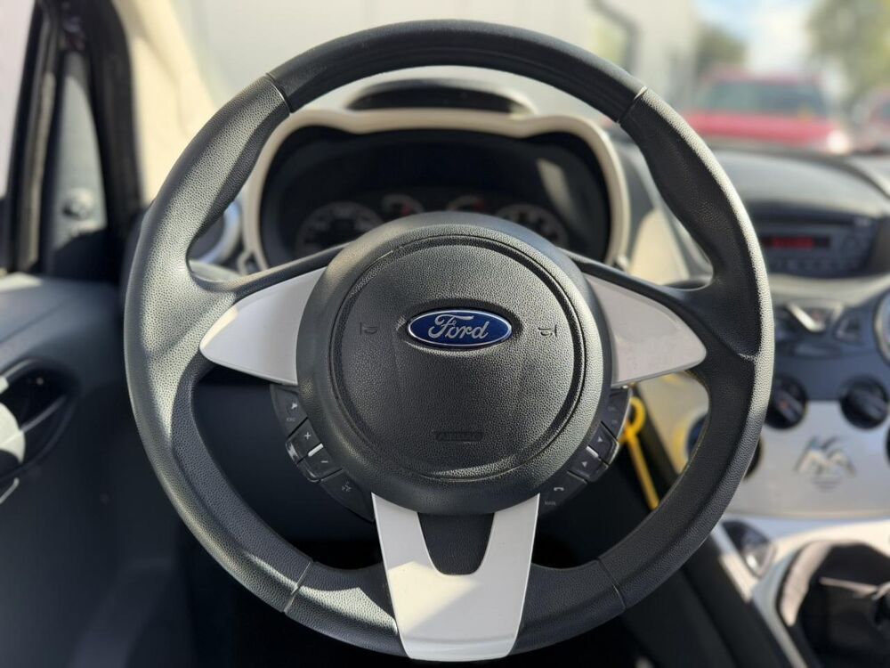 Ka 1.2i 69 Trend Avec Climatisation et Vitres Electriques 2014 occasion 35300 Foug&egrave;res