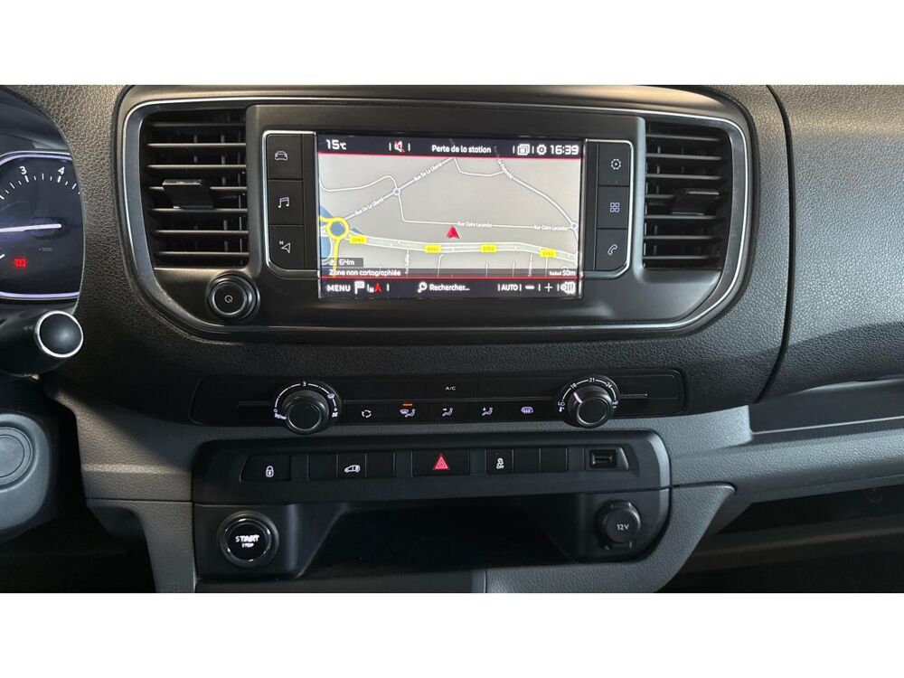 Jumpy M 2.0 BlueHDi 150 Attelage / Cam&eacute;ra de recul / apple car pla 2017 occasion 60740 Saint-Maximin