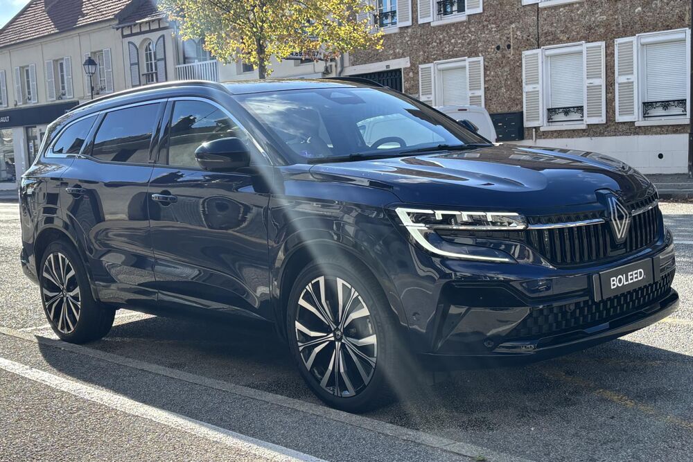Espace Renault VI 1.2 E-Tech Full Hybrid 200 Techno 7 places - Toit 2024 occasion 78760 Jouars-Pontchartrain