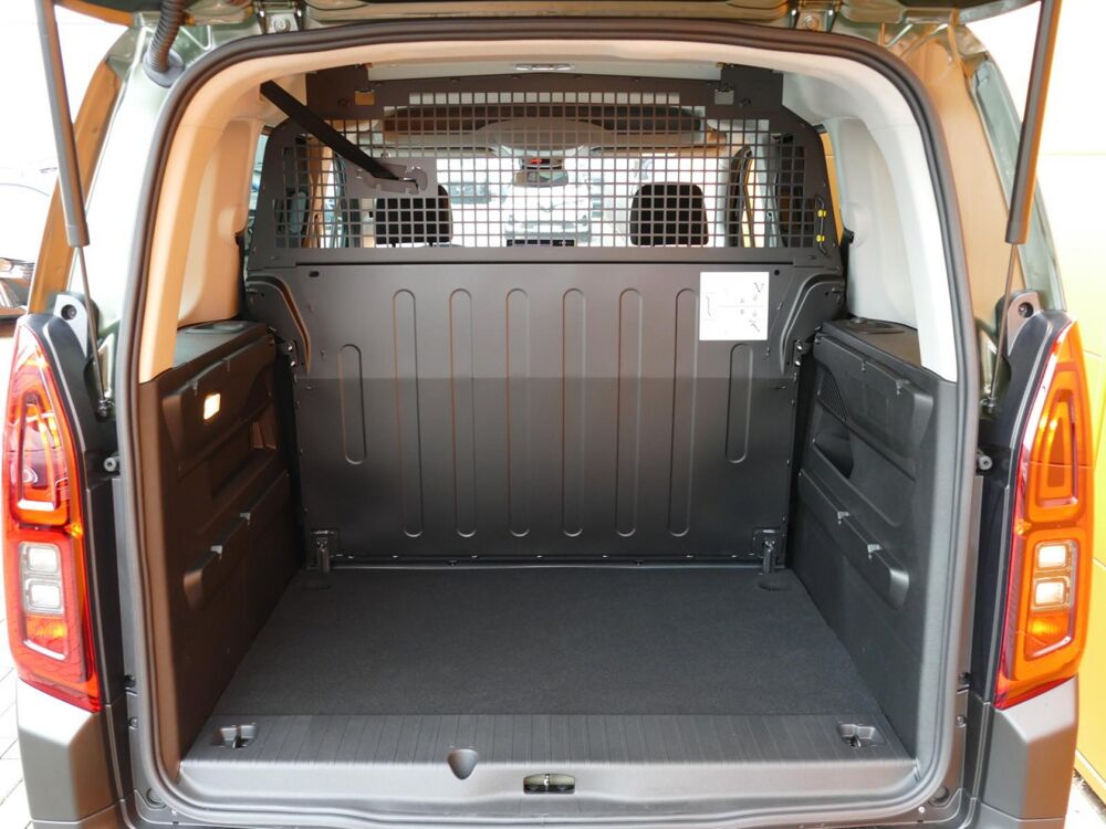 Berlingo III TAILLE M BLUEHDI 130 PLUS - BV EAT8 N1 SANS MALUS 2026 occasion 77090 Coll&eacute;gien