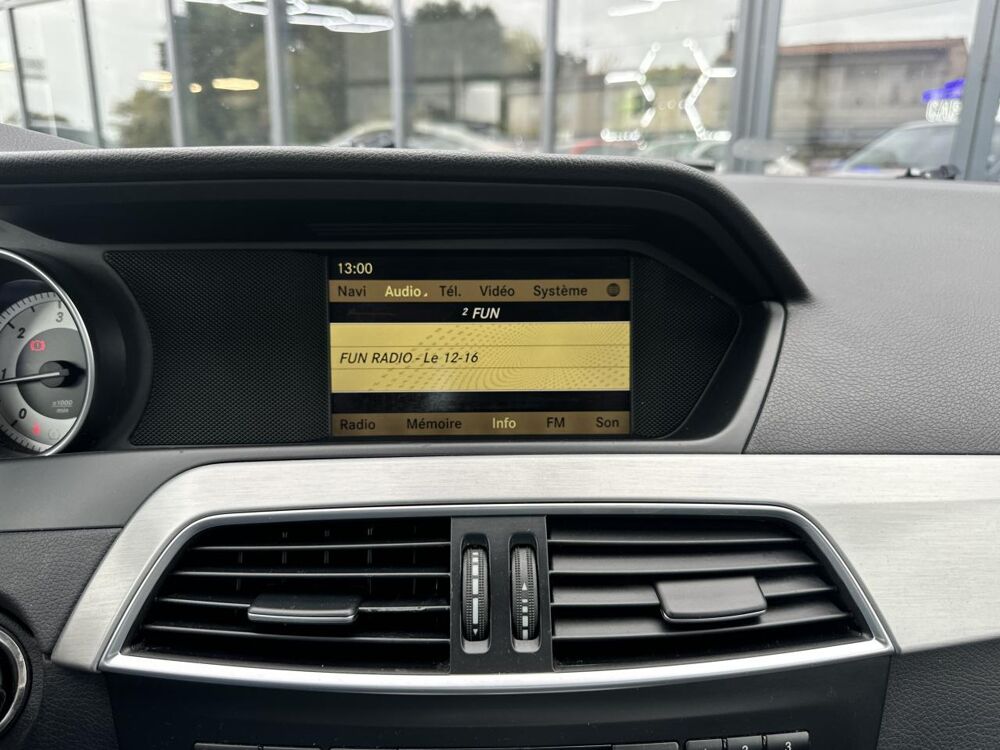 Classe C 180 CDI 120 CH - BlueEfficiency Avantgarde - GARANTIE 12 MO 2012 occasion 33450 Montussan
