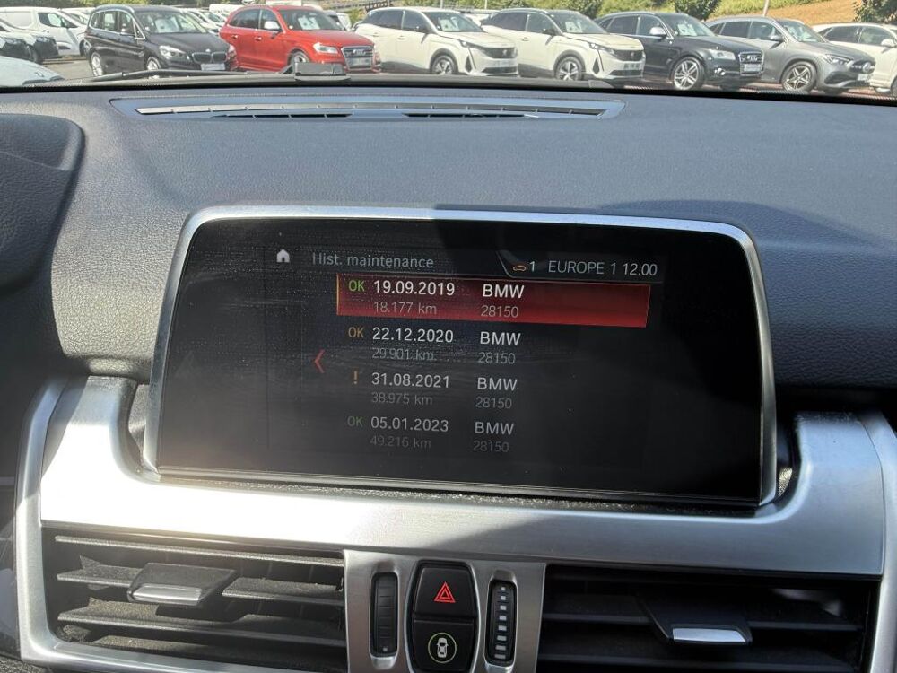 Serie 2 218i Active Tourer - BVA 136ch F45 Sport SUIVI BMW + GPS + C 2017 occasion 19100 Brive-la-Gaillarde