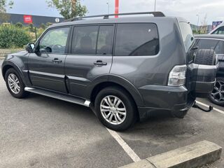 Pajero - 3.2 DI-D - BVA - 7 PLACES - LONG - INSTYLE - PHASE 2 2012 occasion 49070 Beaucouz&eacute;