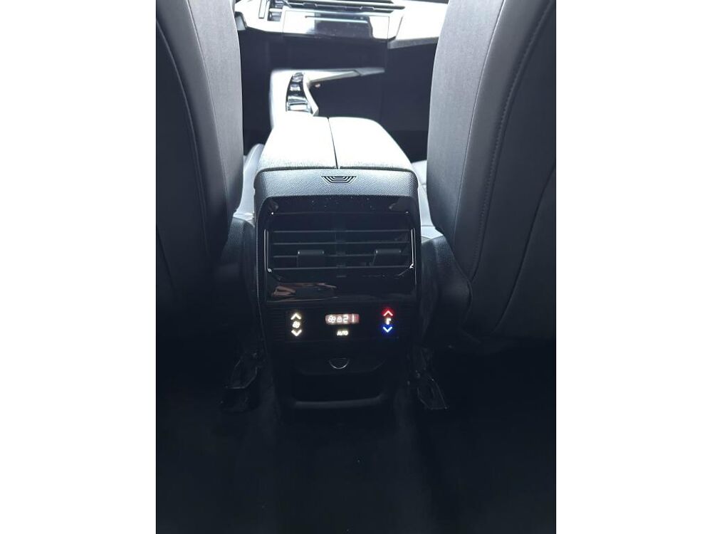 5008 ALLURE HYBRID 136ch E-DCS6 2025 occasion 44700 Orvault