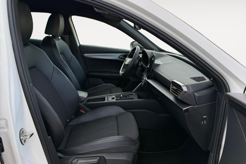 Formentor 1.4 E-HYBRID 204 V DSG6 2024 occasion 38550 Clonas-sur-Var&egrave;ze