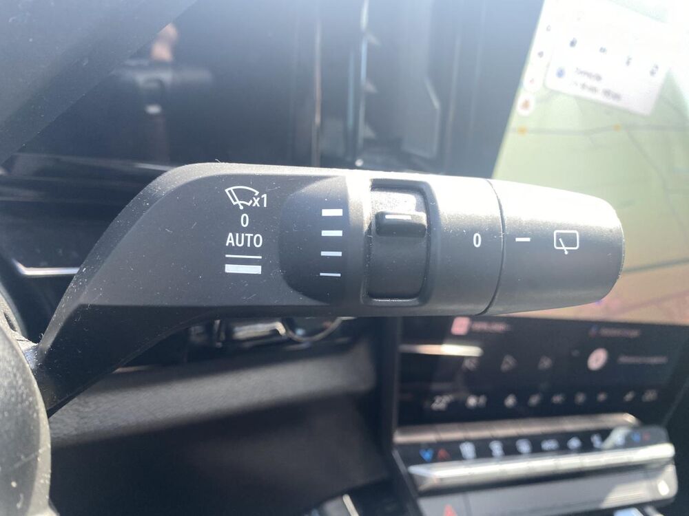 Austral 1.2 E-Tech Hybride - 200 - BVA multi-modes 2024 Iconic 2024 occasion 31220 Lavelanet-de-Comminges