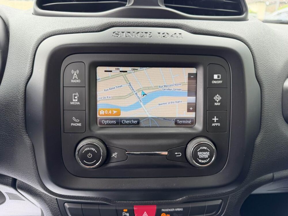 Renegade 1.4 MultiAir - 140 4x2 Limited gps + clim + radar AR 2017 occasion 19100 Brive-la-Gaillarde