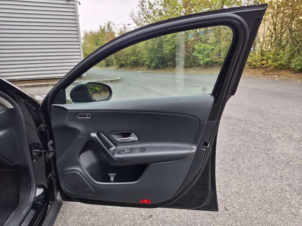 Classe A A 180 d BERLINE  Business Line 2020 occasion 77185 Lognes