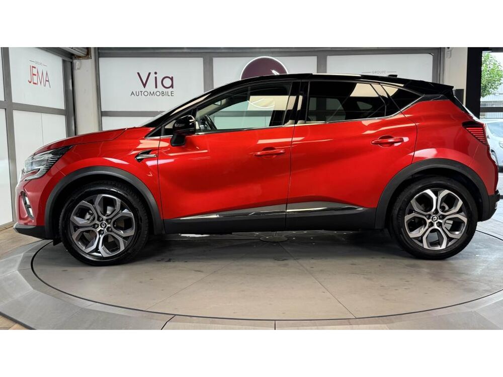 Captur 1.6 E-Tech 145 - Camera 360 - Volant Chauffant - Entretien 2024 occasion 60740 Saint-Maximin