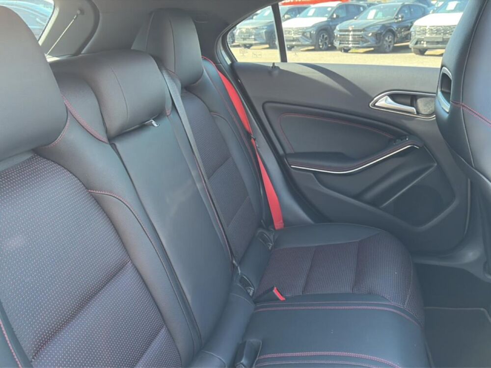 Classe A 250 version sport 7g-dct 2015 occasion 85150 Les Achards