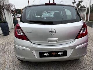 Corsa 1.2i Twinport Enjoy 2009 occasion 83490 Le Muy