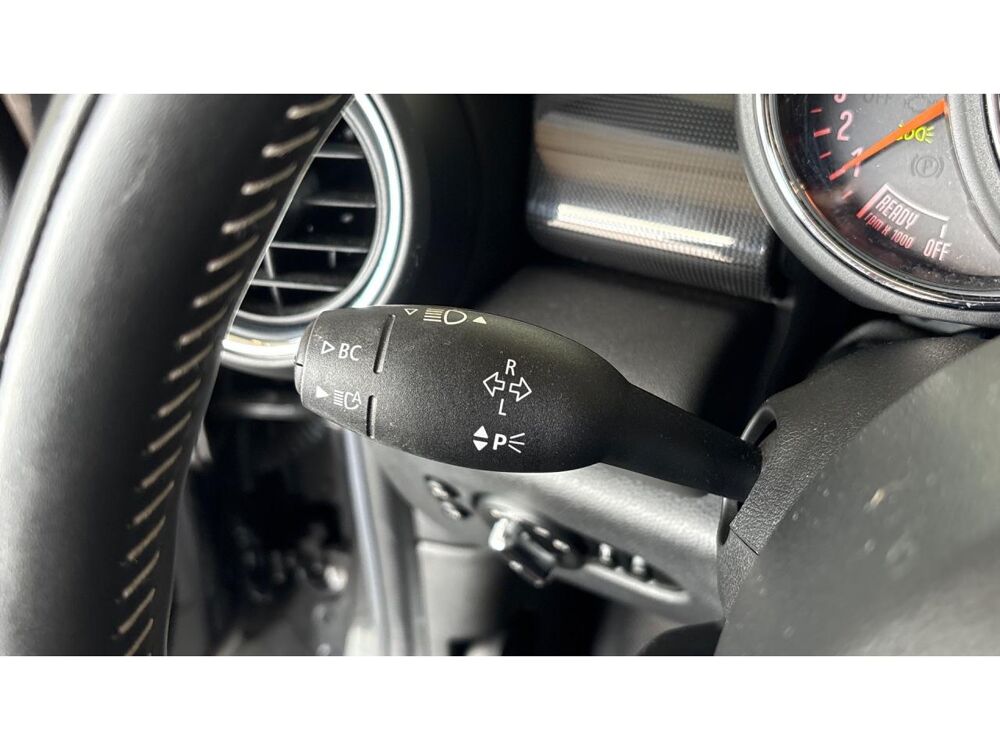 Cooper D COOPER EDITION 60 YEARS 1.5i 136 - SUIVI FACTURE / AFFICHAGE 2019 occasion 17600 Saujon