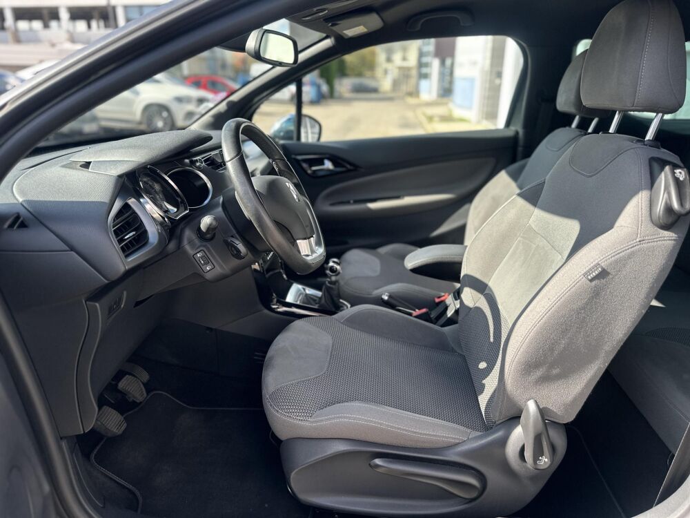 DS3 1.6 VTi 16V - 120 BERLINE So Chic PHASE 2 2014 occasion 94360 Bry-sur-Marne