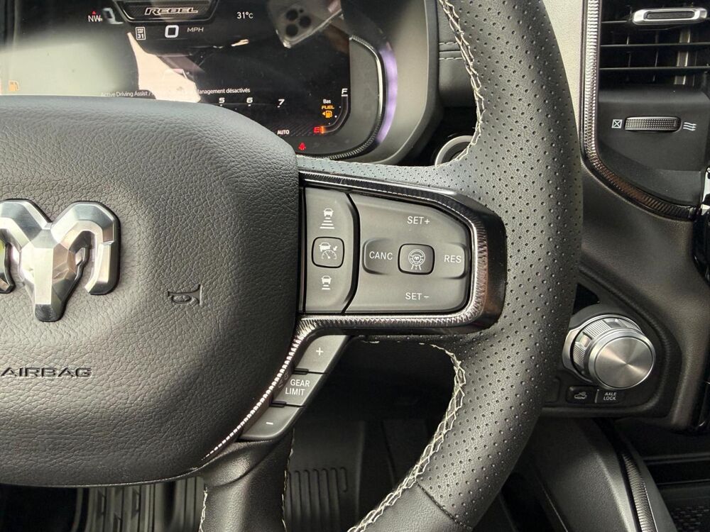 RAM 1500 CREW CAB REBEL AIR HAYON MULTI V8 2026 occasion 91830 Le Coudray-Montceaux