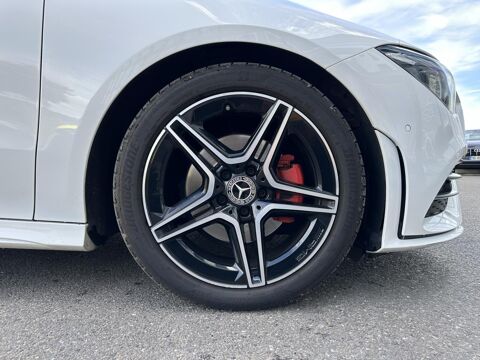 Classe CLA 200D 150CH BV 8G-DCT AMG LINE TOIT OUVRANT/SIEGES CHAUFFANTS 2023 occasion 33450 Montussan