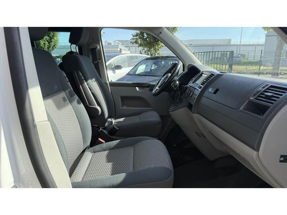 Transporter COMBI 2.0 TDI 140 - BV DSG Multivan Edition 25 - 2013 - Orig 2013 occasion 60740 Saint-Maximin