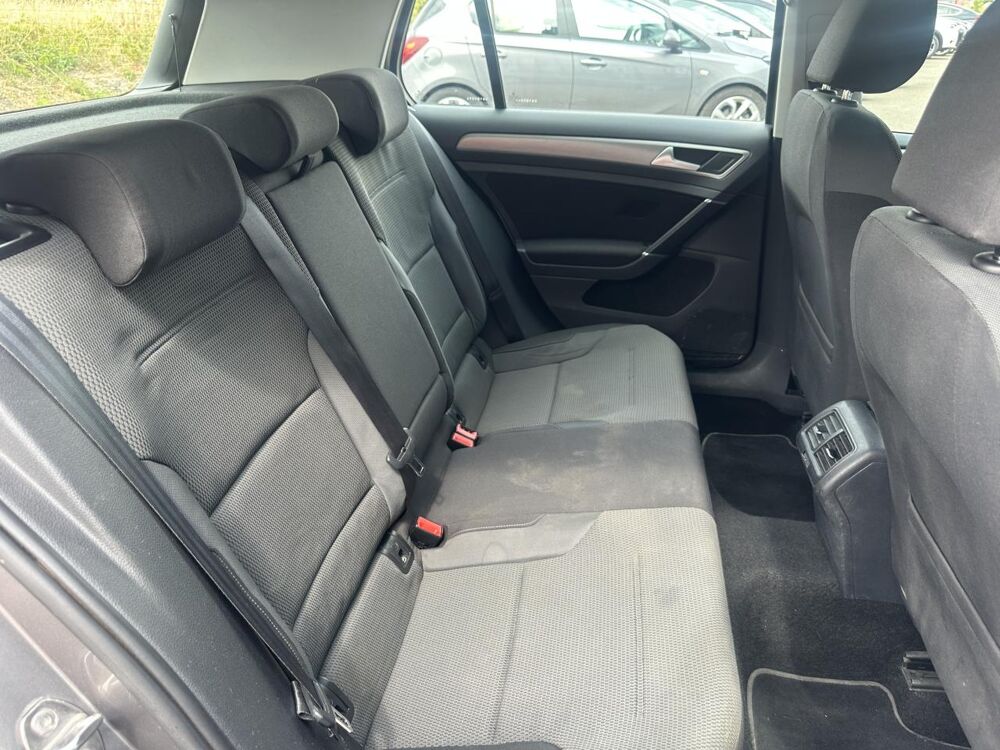 Golf 1.4 16V TSI ACT BlueMotion - 140 VII BERLINE Confortline PH 2014 occasion 33450 Montussan
