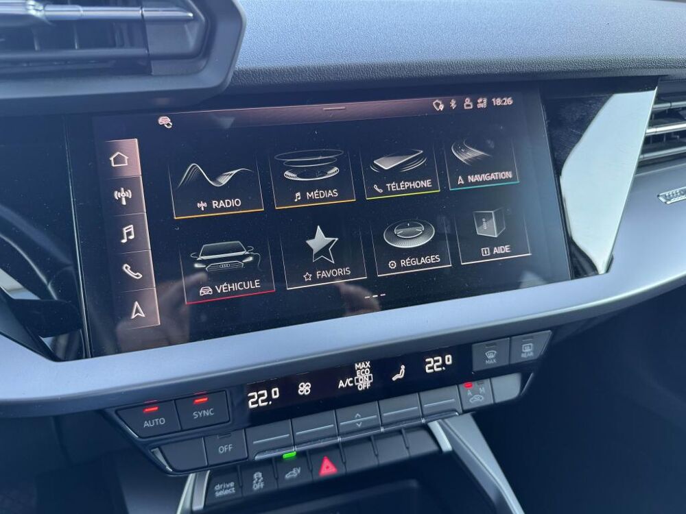 A3 SPORTBACK BUSINESS LINE 40 TFSI E - 204ch S-Tronic 6 2022 occasion 44700 Orvault