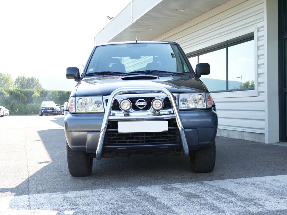 Terrano 2.7 Di Confort 2004 occasion 34190 Ganges