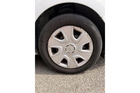 Clio 1.2 GPL - 75 BERLINE Zen - BLEUTOOTH - CLIMATISATION 2013 occasion 78760 Jouars-Pontchartrain