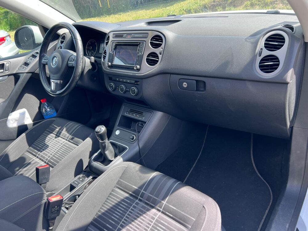 Tiguan 2.0 TDI 150 BLUEMOTION LOUNGE PANO/CAMERA 2015 occasion 42170 Saint-Just-Saint-Rambert