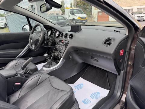 308 CC 2.0 HDi FAP - 163 CABRIOLET F&eacute;line gps + clim + radar AR 2011 occasion 19100 Brive-la-Gaillarde