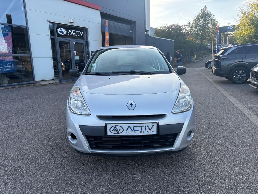 Clio III 1.5 dci 75 collection business eco&sup2; 5p 2013 occasion 57525 Talange