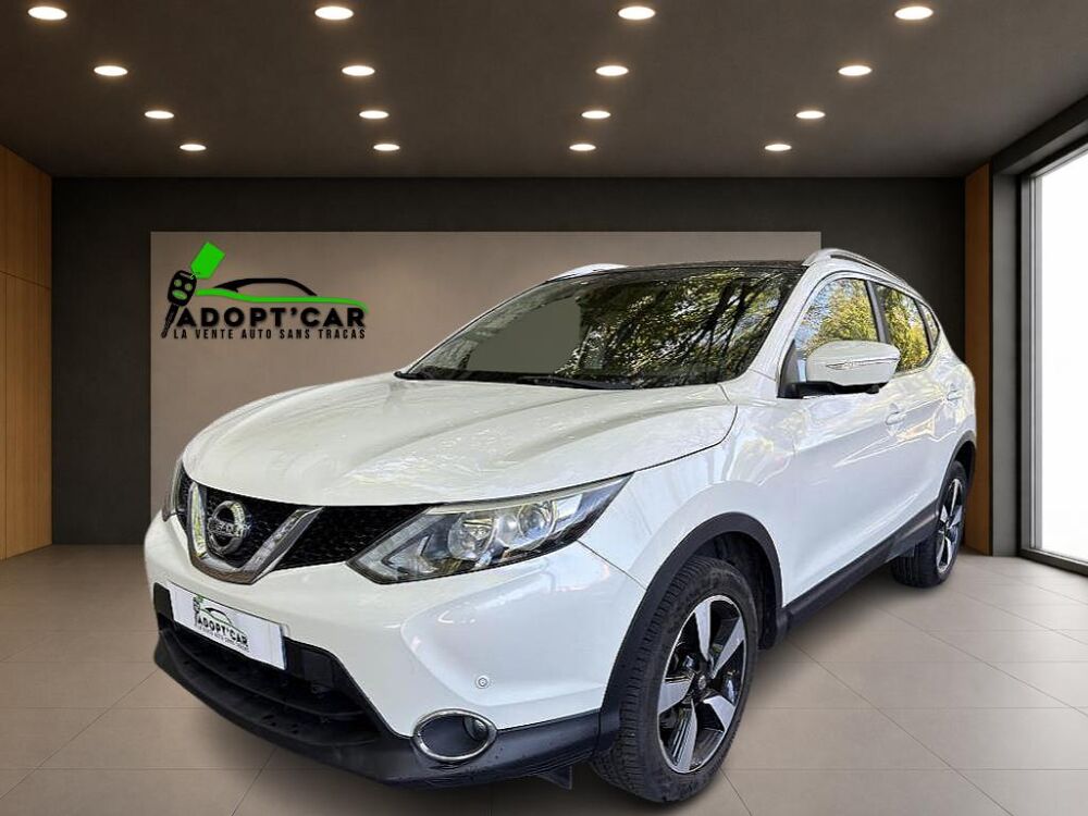 Qashqai 1.6 DIG-T N-Connecta - TOIT PANORAMIQUE - CAMERA 360 2016 occasion 77185 Lognes
