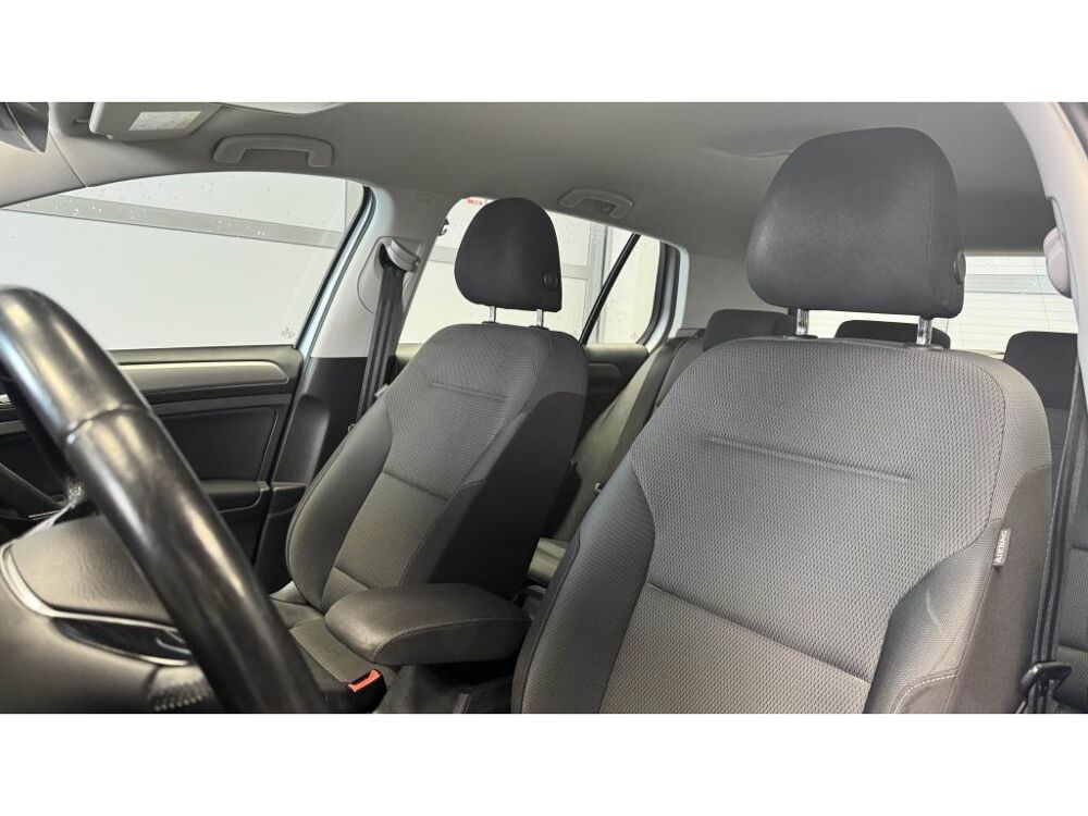 Golf 1.4 16V TSI BlueMotion 125 - Confortline - 1&egrave;re Main - Entr 2017 occasion 60740 Saint-Maximin