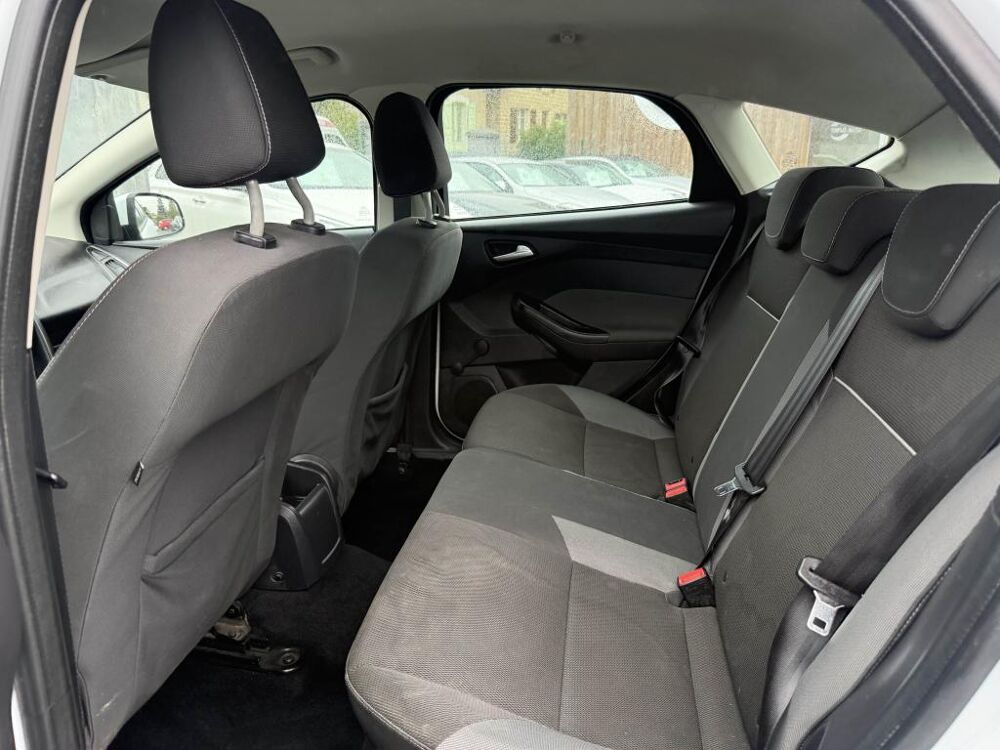 Focus 1.6 TDCi FAP - 95 BERLINE Trend CLIM + RADAR AR 2012 occasion 19100 Brive-la-Gaillarde