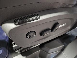 MULTIVAN T7 1.4 E-HYBRID 218 STYLE 2021 occasion 26000 Valence