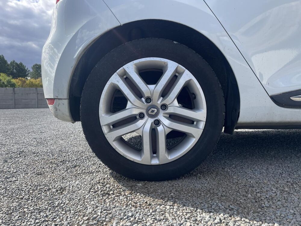 Clio 4 BUSINESS 0.9 TCe 75 CH PH 2-GARANTIE 12 MOIS- 2019 occasion 33127 Saint-Jean-d'Illac