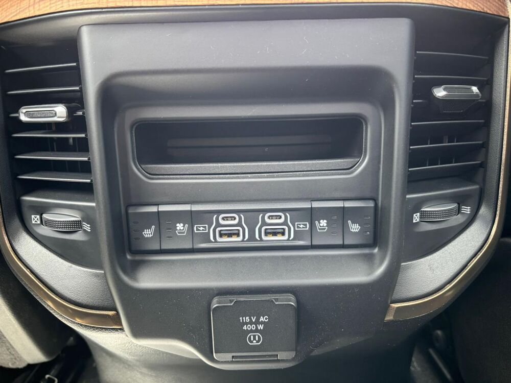 RAM 1500 CREW LONGHORN AIR 2023 occasion 91830 Le Coudray-Montceaux