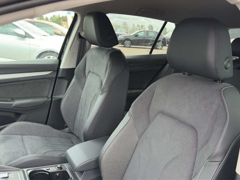 Golf 1.5 etsi evo2 116 life dsg7 2026 occasion 33127 Saint-Jean-d'Illac