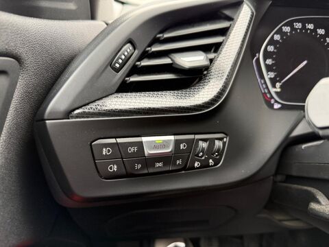 S&eacute;rie 1 118i BERLINE F40 Business Design (118 i) 2019 occasion 13400 Aubagne