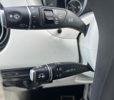 Vito Mixto Long 3.05t 119 CDI BlueEfficiency 9G-Tronic 447 Long S 2022 occasion 42170 Saint-Just-Saint-Rambert