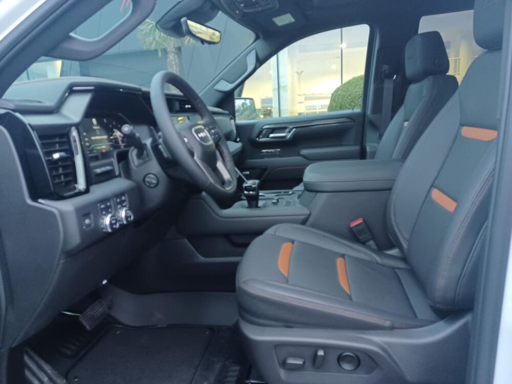 Sierra 1500 Crew cab AT4 4x4 V8 6,2L 2025 occasion 91830 Le Coudray-Montceaux