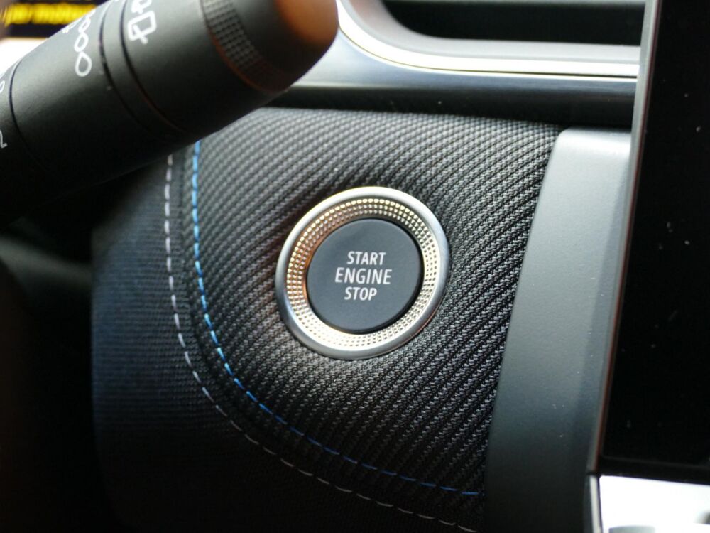 Captur II 1.8 E-TECH HYBRIDE 160 ESPRIT ALPINE - BVA & HARMAN-KARDO 2026 occasion 77090 Coll&eacute;gien