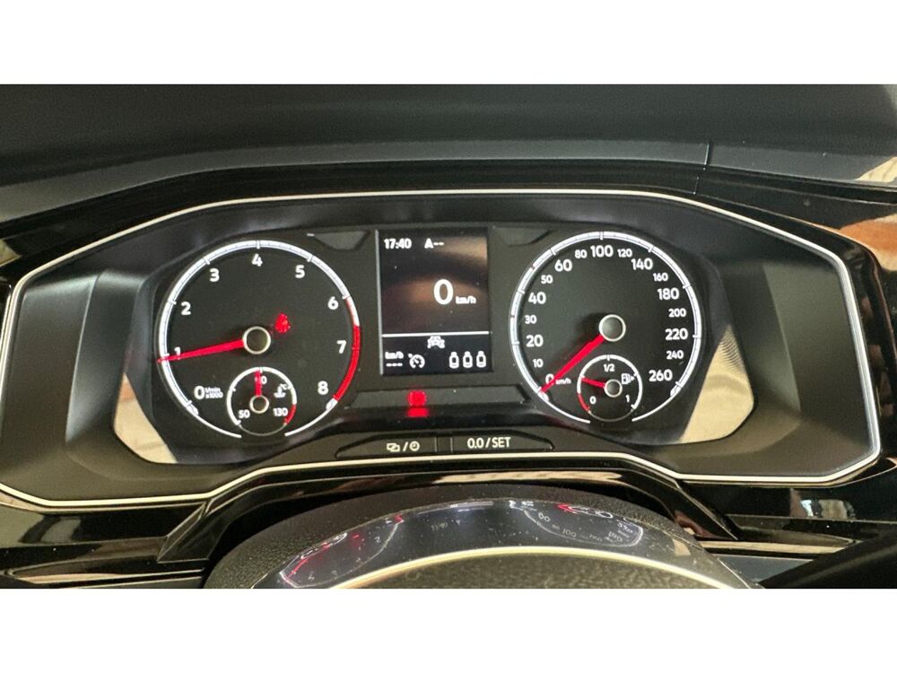 Polo 1.0 TSI 115 R-Line - Toit Ouvrant / Attelage 2019 occasion 17600 Saujon