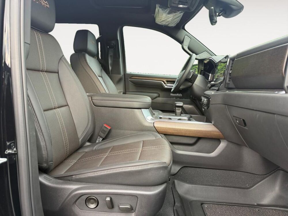 Divers V8 High Country 4WD Crew Cab 420 6,2L EcoTec 2026 occasion 78780 MAURECOURT