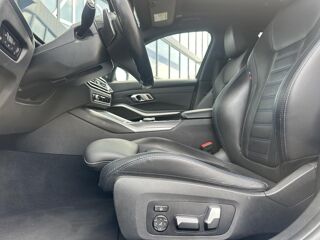 S&eacute;rie 3 320d xDrive Touring - BVA Sport G21 Pack M PHASE 2 - GARANTI 2023 occasion 33450 Montussan