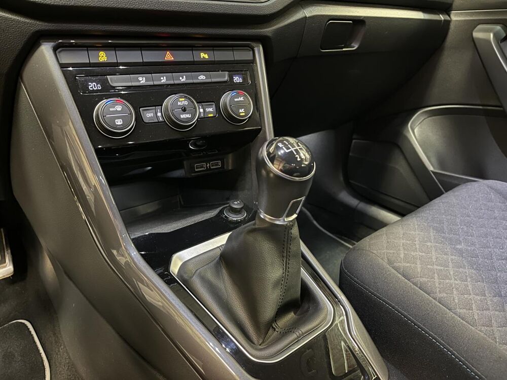 T-ROC 1.0 TSI 115 IQ.DRIVE 2019 occasion 52100 Bettancourt-la-Ferr&eacute;e