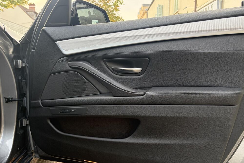 S&eacute;rie 5 525d xDrive M Sport - BERLINE F10 - ENTRETIEN COMPLET 2014 occasion 78760 Jouars-Pontchartrain