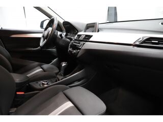 X1 sDrive 18d BVA Lounge (F48) 2017 occasion 06550 La Roquette-sur-Siagne
